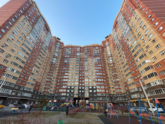 Продам однокомнатную (1-комн.) квартиру, Объездная дорога ул, 2, Сосновый Бор п