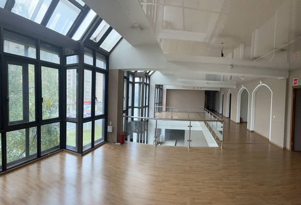 Продам коммерческое помещение 1 043,8 м2, Дмитровка Б. ул, 6, Москва г