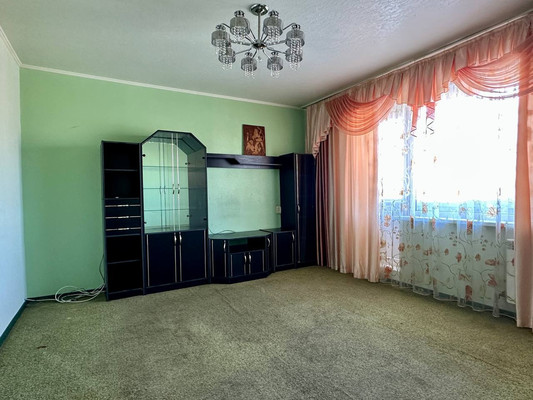 Продам многокомнатную квартиру, Зари ул, 11, Нижний Тагил г