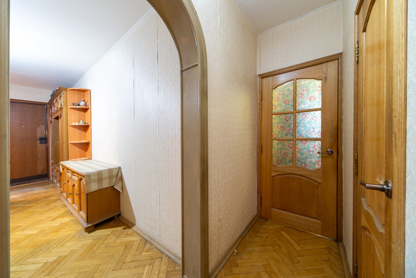 Продам трехкомнатную (3-комн.) квартиру, Твардовского ул, 31к2, Москва г