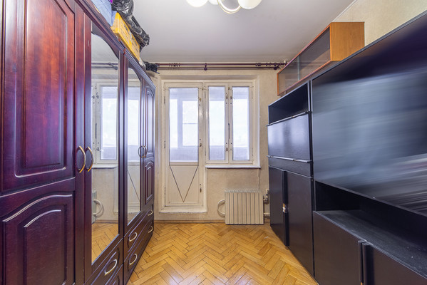 Продам трехкомнатную (3-комн.) квартиру, Твардовского ул, 31к2, Москва г