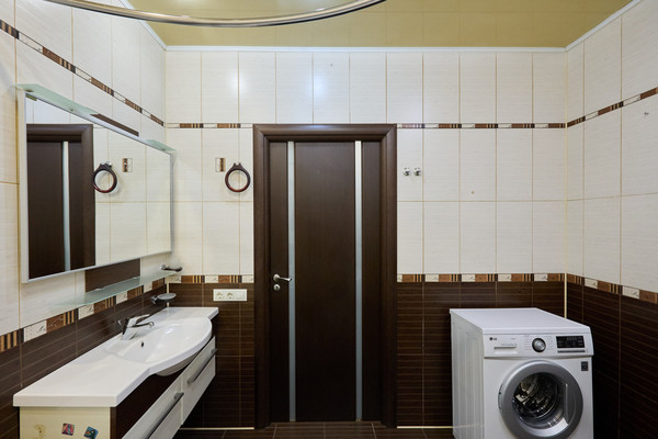 Продам двухкомнатную (2-комн.) квартиру, Воровского ул, 11, Мурманск г