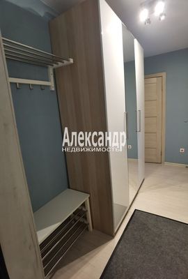 Продам двухкомнатную (2-комн.) квартиру, Новая ул, 17к2, Мурино п