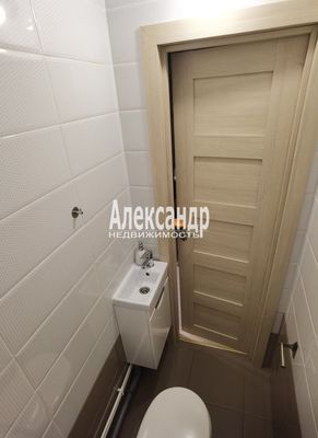 Продам двухкомнатную (2-комн.) квартиру, Новая ул, 17к2, Мурино п