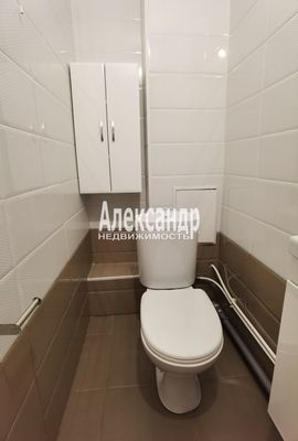 Продам двухкомнатную (2-комн.) квартиру, Новая ул, 17к2, Мурино п