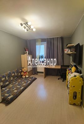 Продам двухкомнатную (2-комн.) квартиру, Новая ул, 17к2, Мурино п