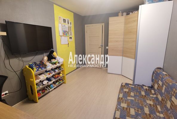 Продам двухкомнатную (2-комн.) квартиру, Новая ул, 17к2, Мурино п