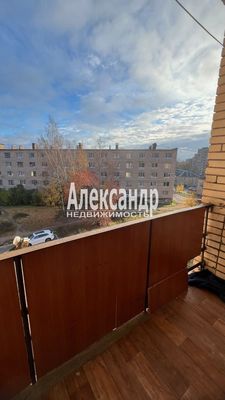 Продам комнату в 12-комн. квартире, Приморское ш, 2, Выборг г