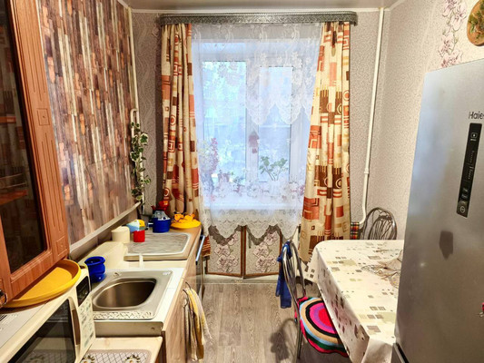 Продам двухкомнатную (2-комн.) квартиру, 1-я Красная ул, 28, Рязань г