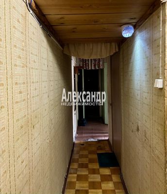 Продам трехкомнатную (3-комн.) квартиру, Приморское ш, 423к2, Репино п