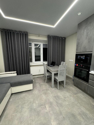 Продам двухкомнатную (2-комн.) квартиру, Петрозаводская ул, 33/2, Сыктывкар г
