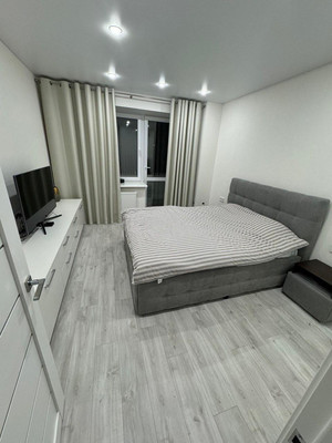 Продам двухкомнатную (2-комн.) квартиру, Петрозаводская ул, 33/2, Сыктывкар г