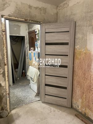 Продам однокомнатную (1-комн.) квартиру, Антонова-Овсеенко ул, 9к1, Санкт-Петербург г