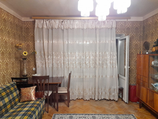 Продам трехкомнатную (3-комн.) квартиру, Театральный пр-кт, 40, Ростов-на-Дону г