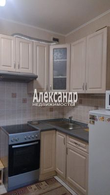 Продам однокомнатную (1-комн.) квартиру, 6-я Жерновская ул, 7, Санкт-Петербург г