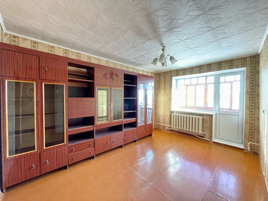 Продам двухкомнатную (2-комн.) квартиру, им П.А.Румянцева ул, 20, Златоуст г