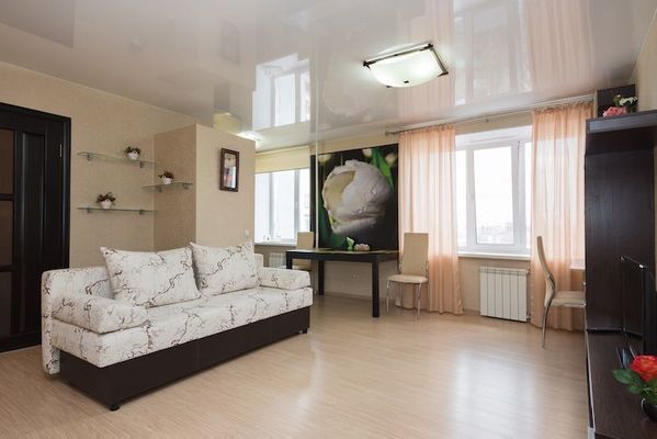 Сдам двухкомнатную (2-комн.) квартиру, Ленина ул, 104, Урай г