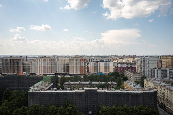 Продам трехкомнатную (3-комн.) квартиру, Киевская ул, 3, Санкт-Петербург г