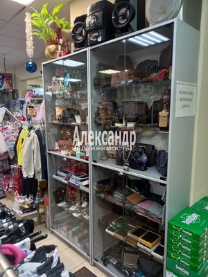 Продам торговое помещение 188,5 м2, Иоанна Кронштадтского ул, 5, Старая д