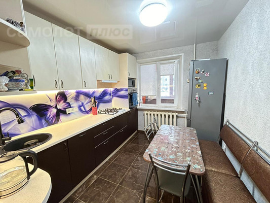 Продам трехкомнатную (3-комн.) квартиру, Петрова ул, 22ка, Йошкар-Ола г
