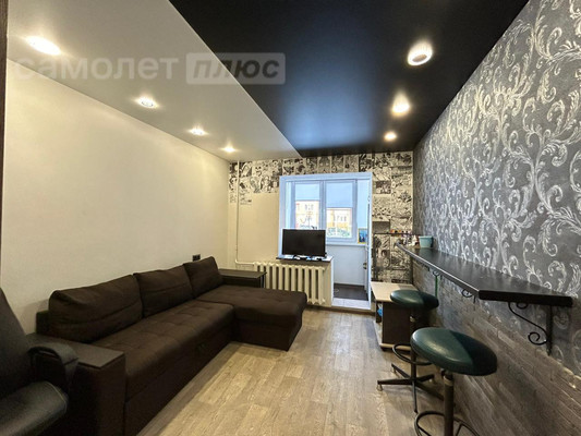 Продам трехкомнатную (3-комн.) квартиру, Петрова ул, 22ка, Йошкар-Ола г