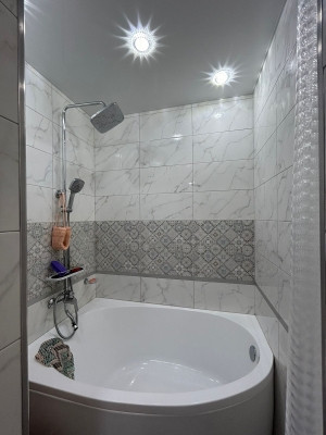 Продам трехкомнатную (3-комн.) квартиру, Петрова ул, 22ка, Йошкар-Ола г