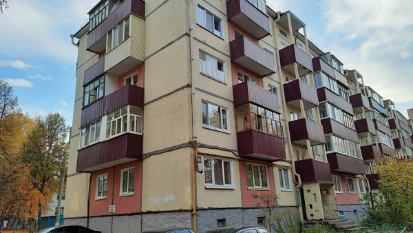 Продам двухкомнатную (2-комн.) квартиру, Йывана Кырли ул, 38, Йошкар-Ола г