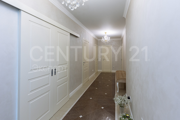 Продам трехкомнатную (3-комн.) квартиру, Эпроновская ул, 20 , Калининград г