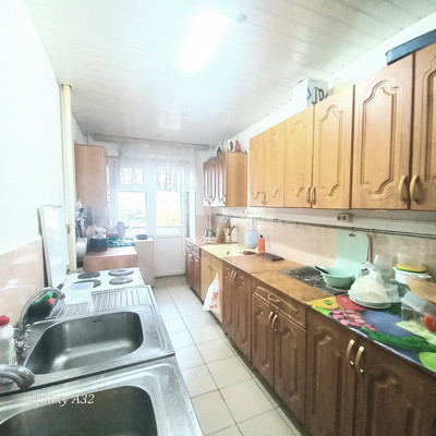 Продам комнату в 9-комн. квартире, Карла Либкнехта ул, 58, Йошкар-Ола г