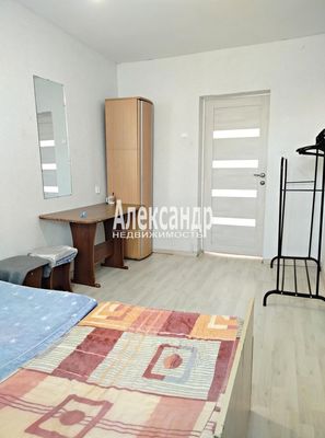 Продам двухкомнатную (2-комн.) квартиру, Красноармейская ул, 15, Лахденпохья г