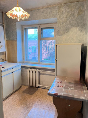Продам двухкомнатную (2-комн.) квартиру, Революционный пр-кт, 31/30, Подольск г