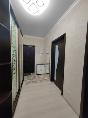 Продам двухкомнатную (2-комн.) квартиру, Хусаина Мавлютова ул, 42, Казань г