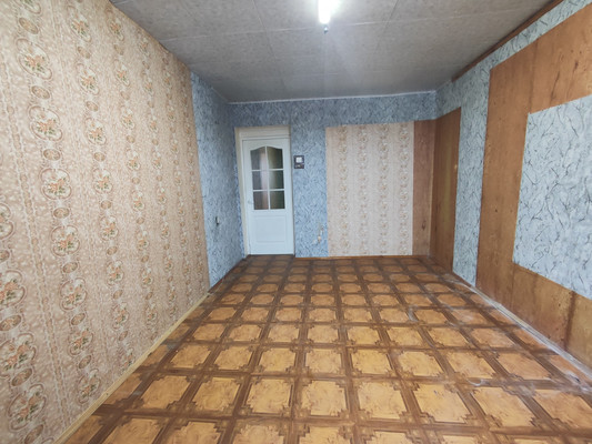 Продам трехкомнатную (3-комн.) квартиру, Керамзавода ул, 38, Рязань г