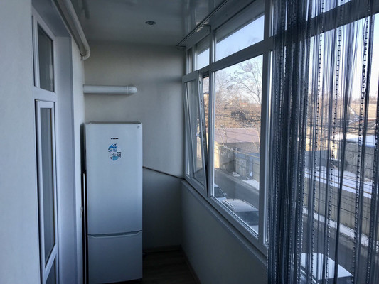 Продам однокомнатную (1-комн.) квартиру, Крылова ул, 36, Симферополь г