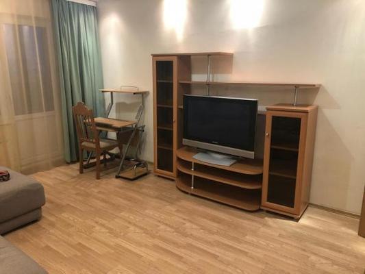Сдам однокомнатную (1-комн.) квартиру, Октябрьская ул, 65А, Вожега рп