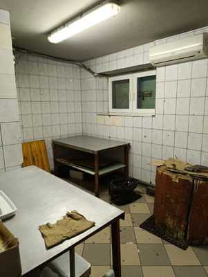Продам коммерческое помещение 98 м2, Садовая ул, 15, Гурьевск г