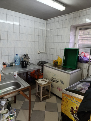Продам коммерческое помещение 98 м2, Садовая ул, 15, Гурьевск г