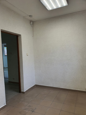 Сдам торговое помещение 91,5 м2, Озерная ул, 10, Калининград г