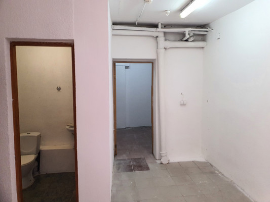 Сдам торговое помещение 91,5 м2, Озерная ул, 10, Калининград г