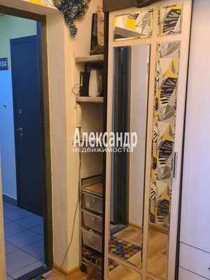Продам однокомнатную (1-комн.) квартиру, Пулковское ш, 42к9, Санкт-Петербург г