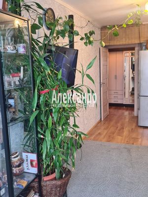 Продам однокомнатную (1-комн.) квартиру, Пулковское ш, 42к9, Санкт-Петербург г