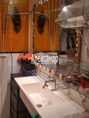 Продам однокомнатную (1-комн.) квартиру, Пулковское ш, 42к9, Санкт-Петербург г