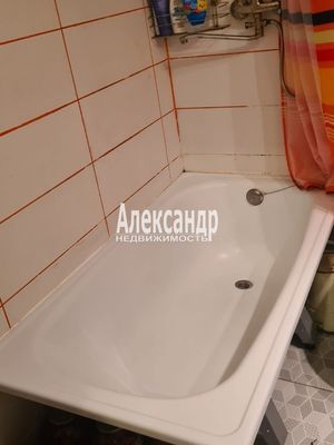 Продам однокомнатную (1-комн.) квартиру, Пулковское ш, 42к9, Санкт-Петербург г