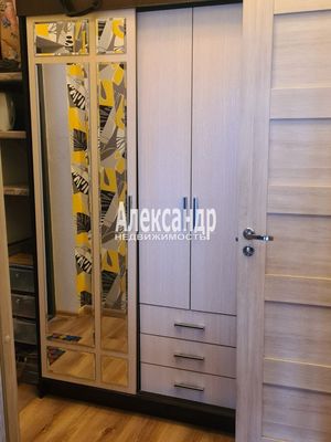 Продам однокомнатную (1-комн.) квартиру, Пулковское ш, 42к9, Санкт-Петербург г