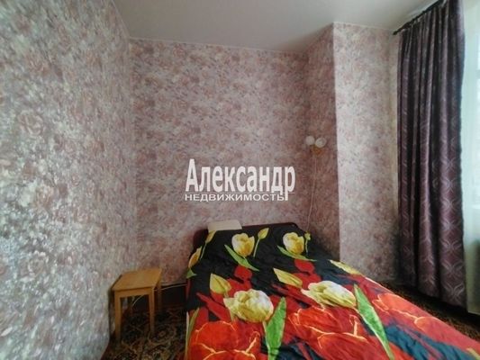 Продам трехкомнатную (3-комн.) квартиру, Мгинская ул, 7, Санкт-Петербург г