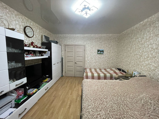 Продам однокомнатную (1-комн.) квартиру, 43-й Армии ул, 21, Подольск г