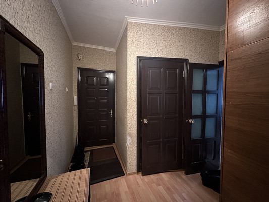 Продам трехкомнатную (3-комн.) квартиру, Пановой ул, 32, Ростов-на-Дону г