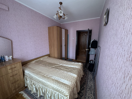 Продам трехкомнатную (3-комн.) квартиру, Пановой ул, 32, Ростов-на-Дону г