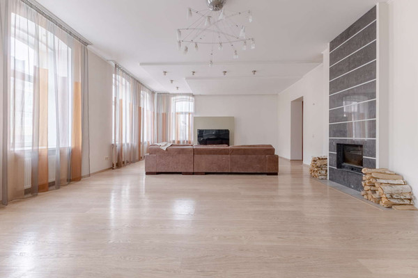 Продам многокомнатную квартиру, Гоголя ул, 25, Казань г