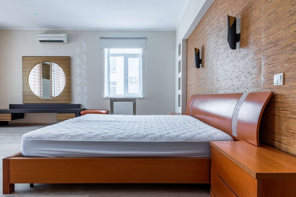 Продам многокомнатную квартиру, Гоголя ул, 25, Казань г